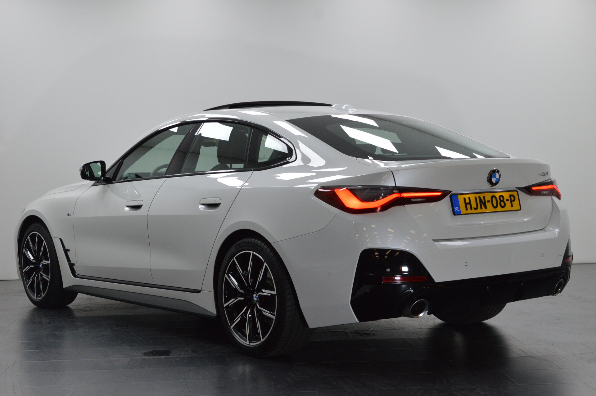 BMW 4 Serie Gran Coupé 420i M Sport Automaat - Afbeelding 4