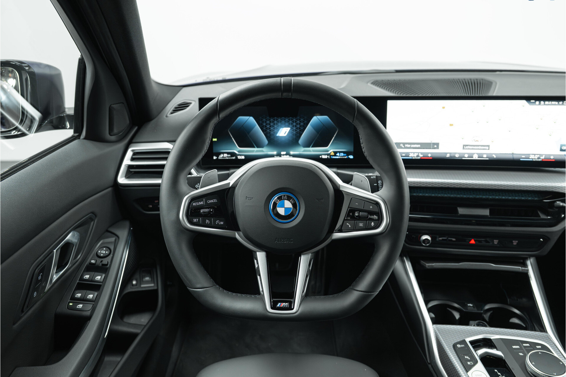 BMW 3 Serie Touring 330e M Sport Automaat - Afbeelding 5