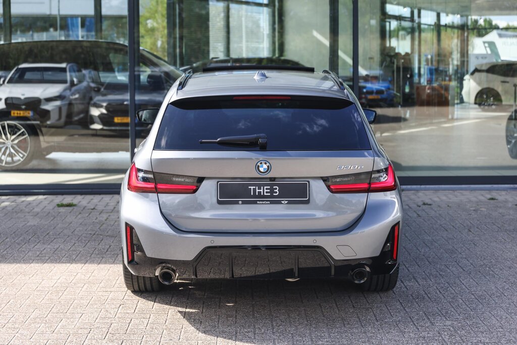 BMW 3 Serie 8