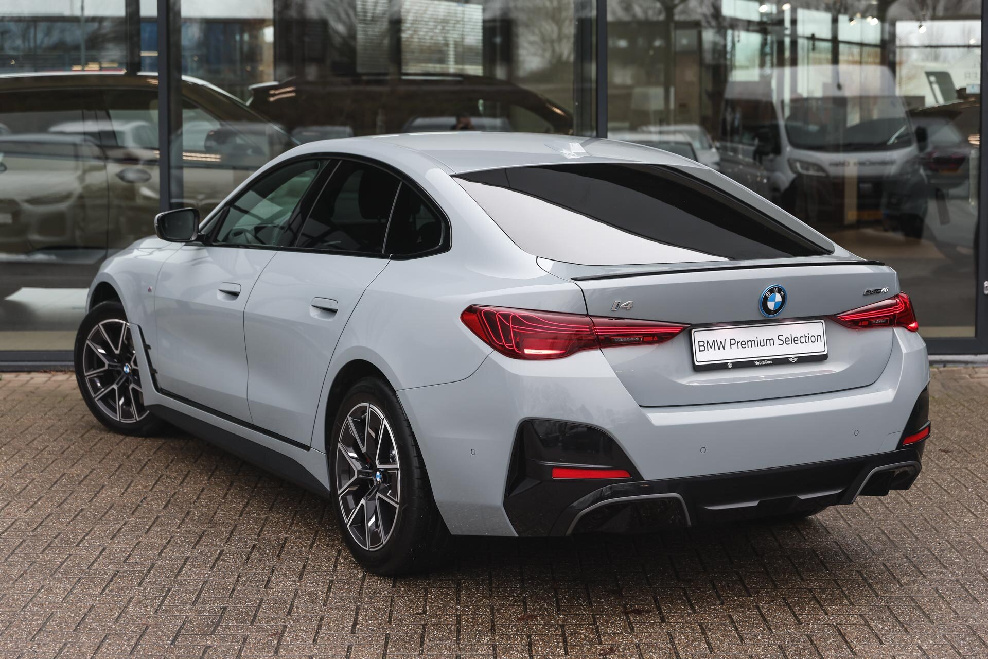 BMW i4 eDrive40 M Sport - Afbeelding 2