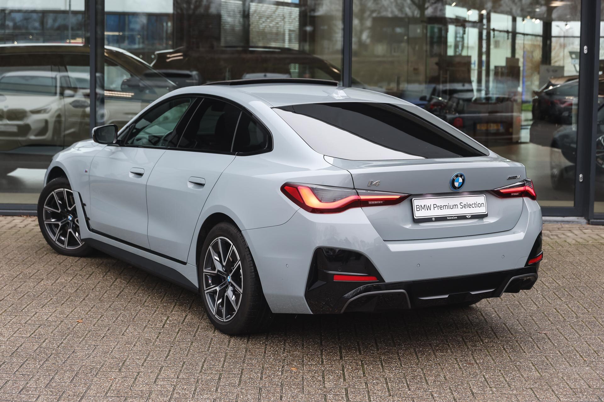 BMW i4 eDrive35 M Sport - Afbeelding 2