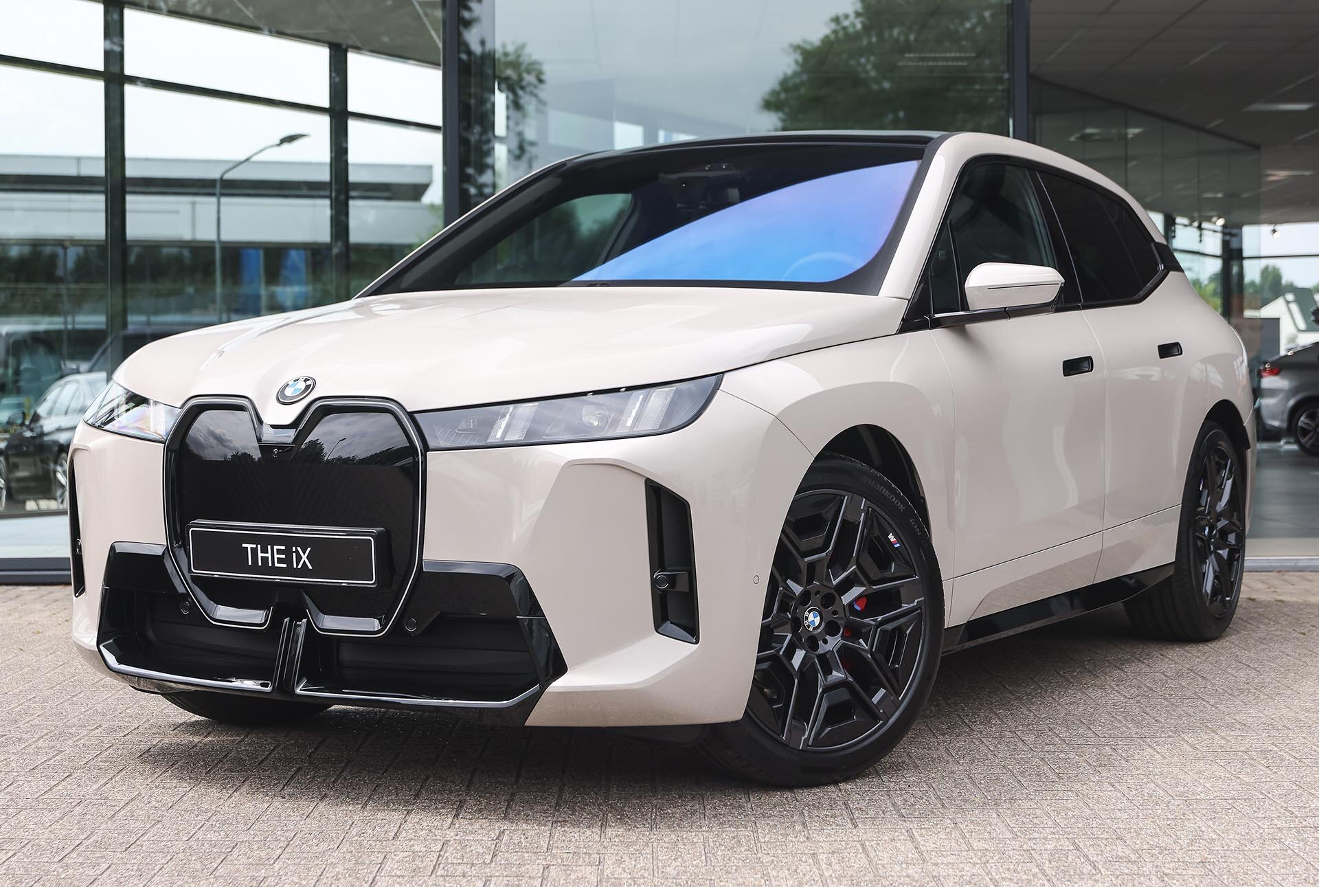 BMW iX xDrive45 M Sport