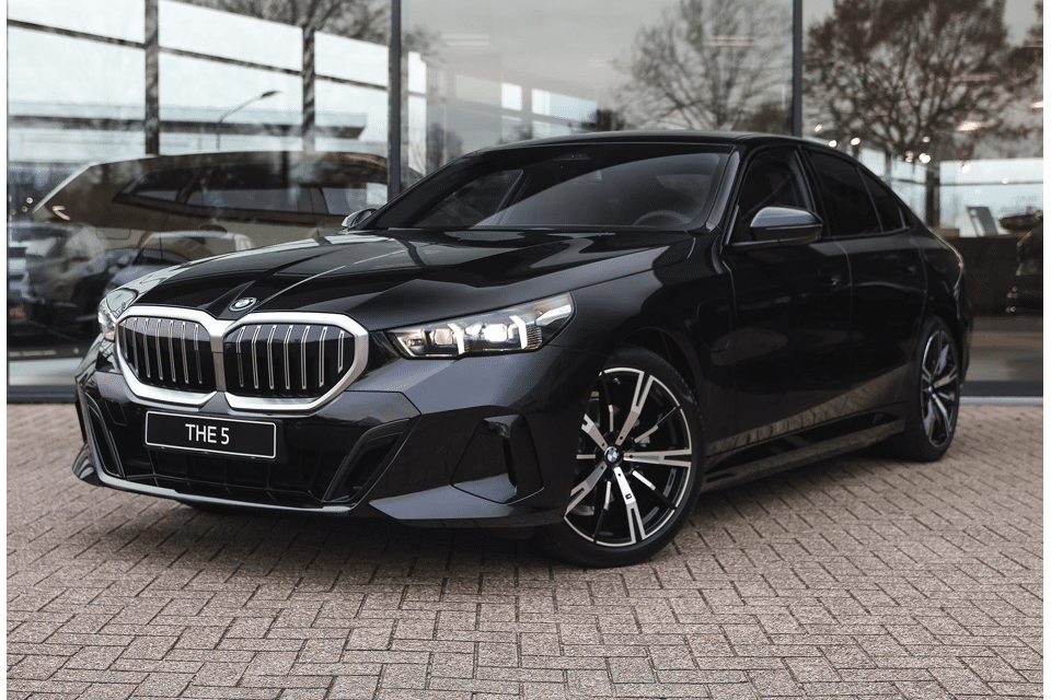 BMW 5 Serie 530e M Sport Automaat - Afbeelding 1
