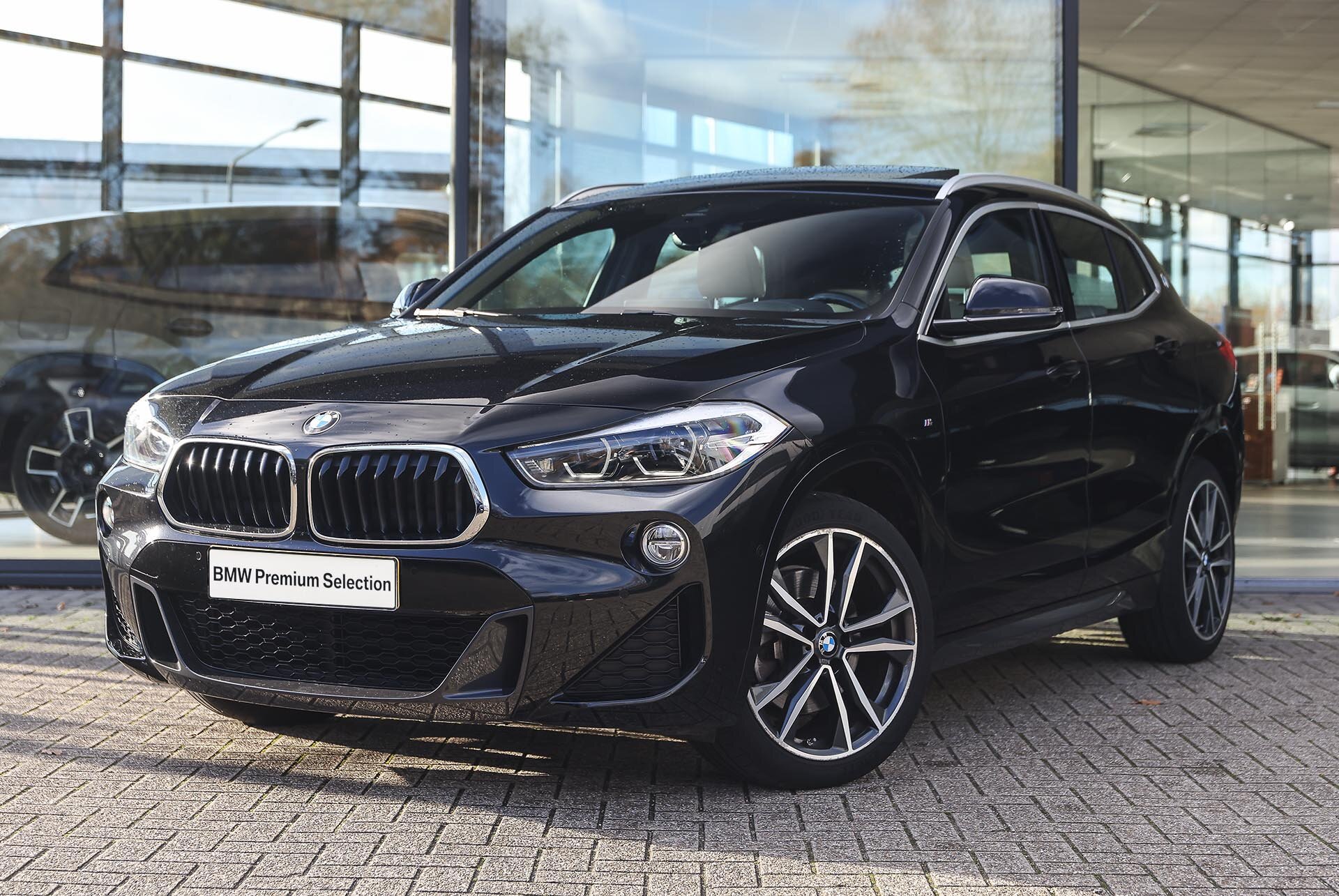BMW X2 sDrive20i High Executive M Sport Automaat