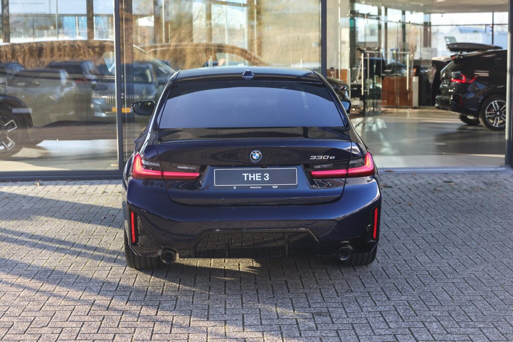 BMW 3 Serie 6