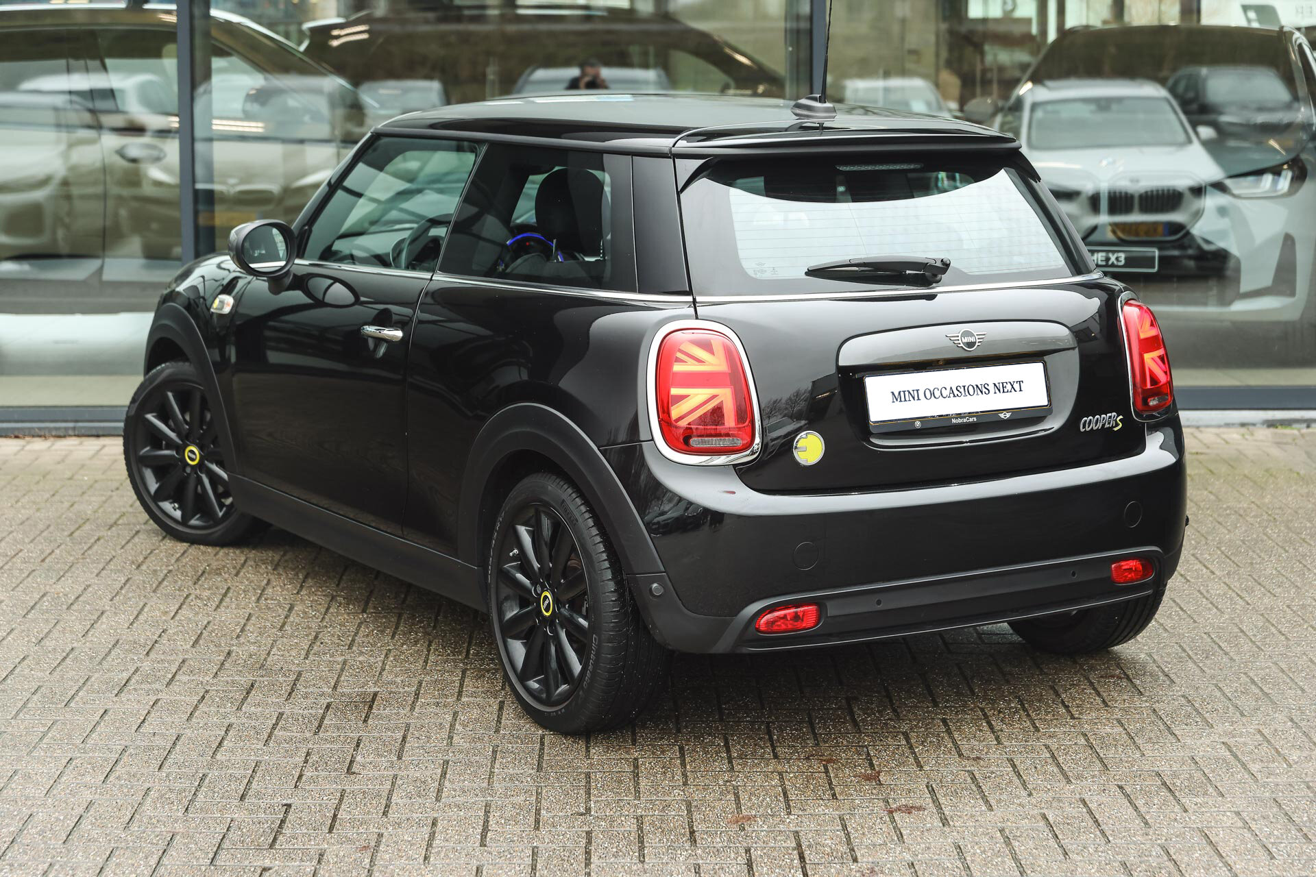 MINI Electric Essential - Afbeelding 2