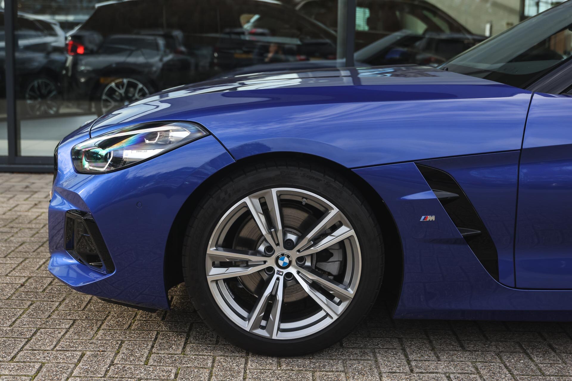 BMW Z4 Roadster sDrive20i High Executive M Sport Automaat - Afbeelding 4