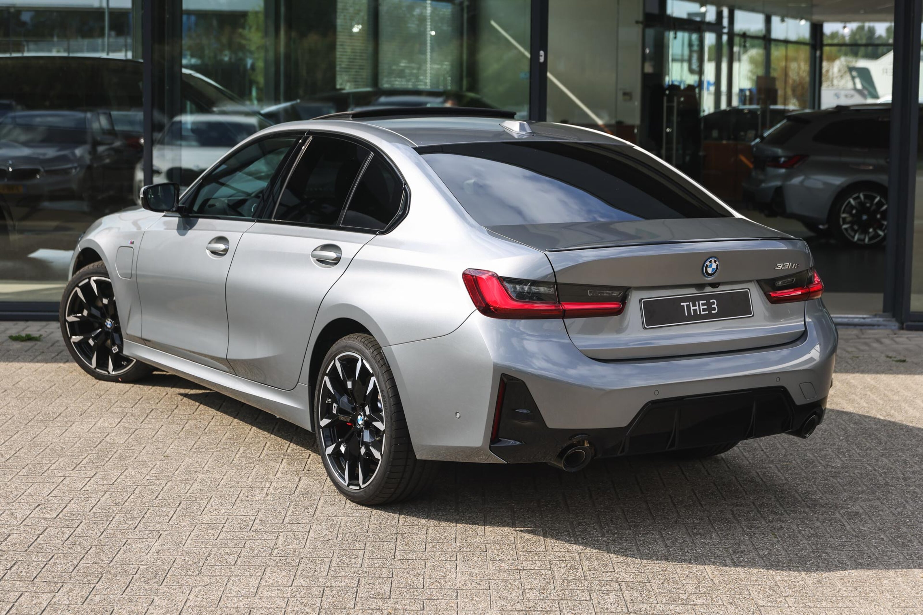 BMW 3 Serie 330e M Sport Automaat