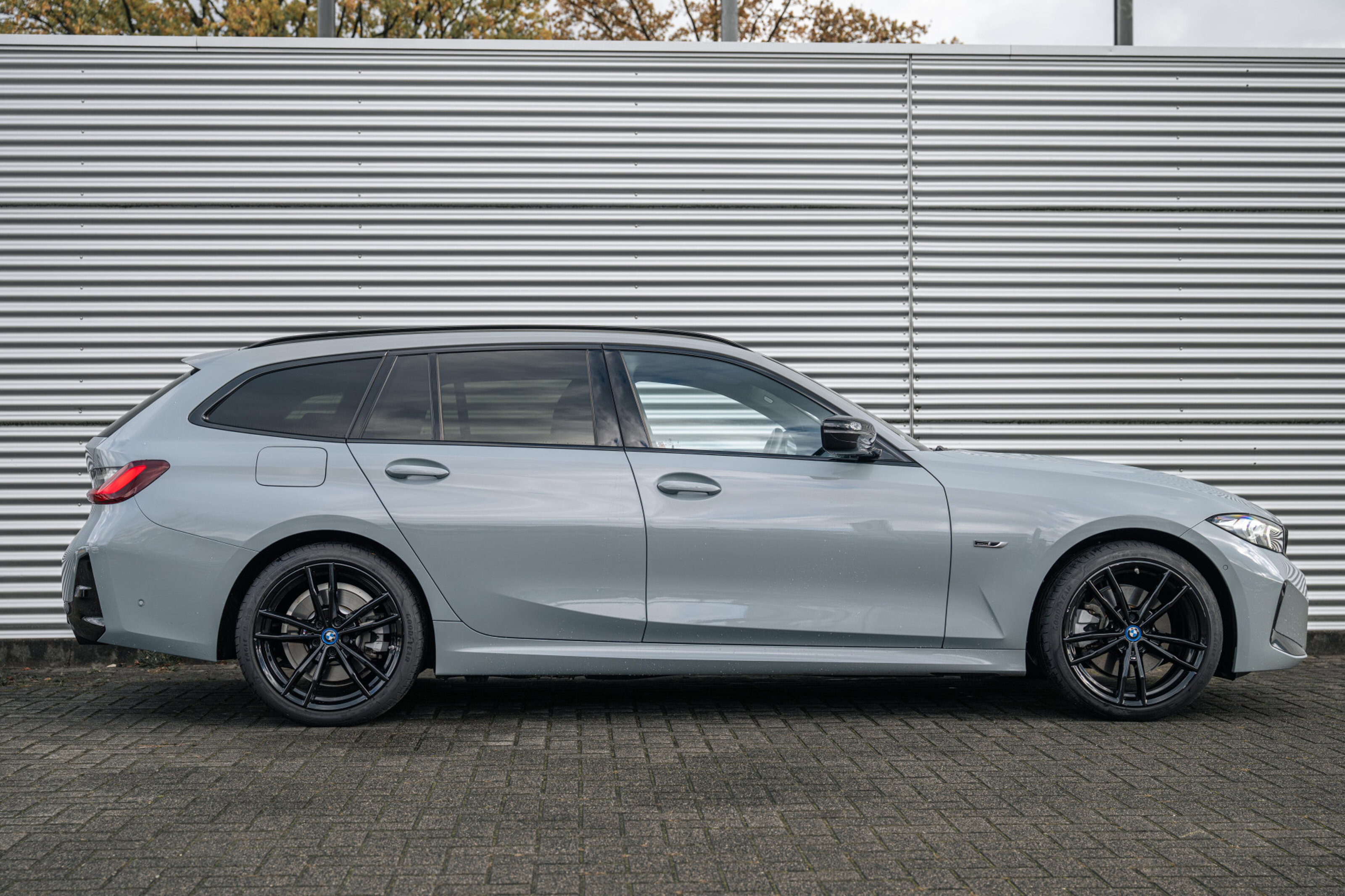 BMW 3 Serie Touring 320e M Sport Automaat