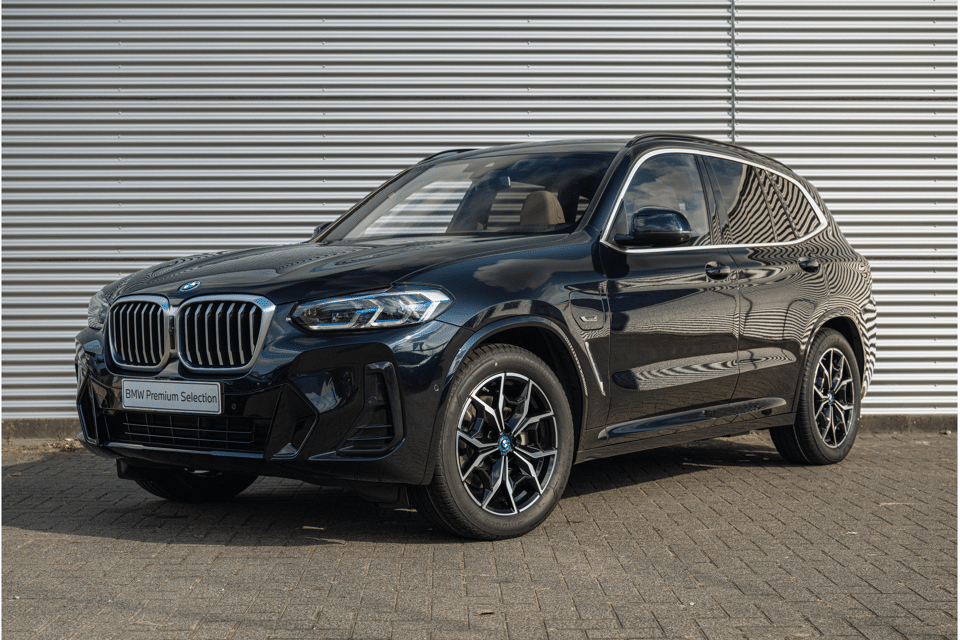 BMW X3 xDrive30e High Executive M Sport Automaat - Afbeelding 1