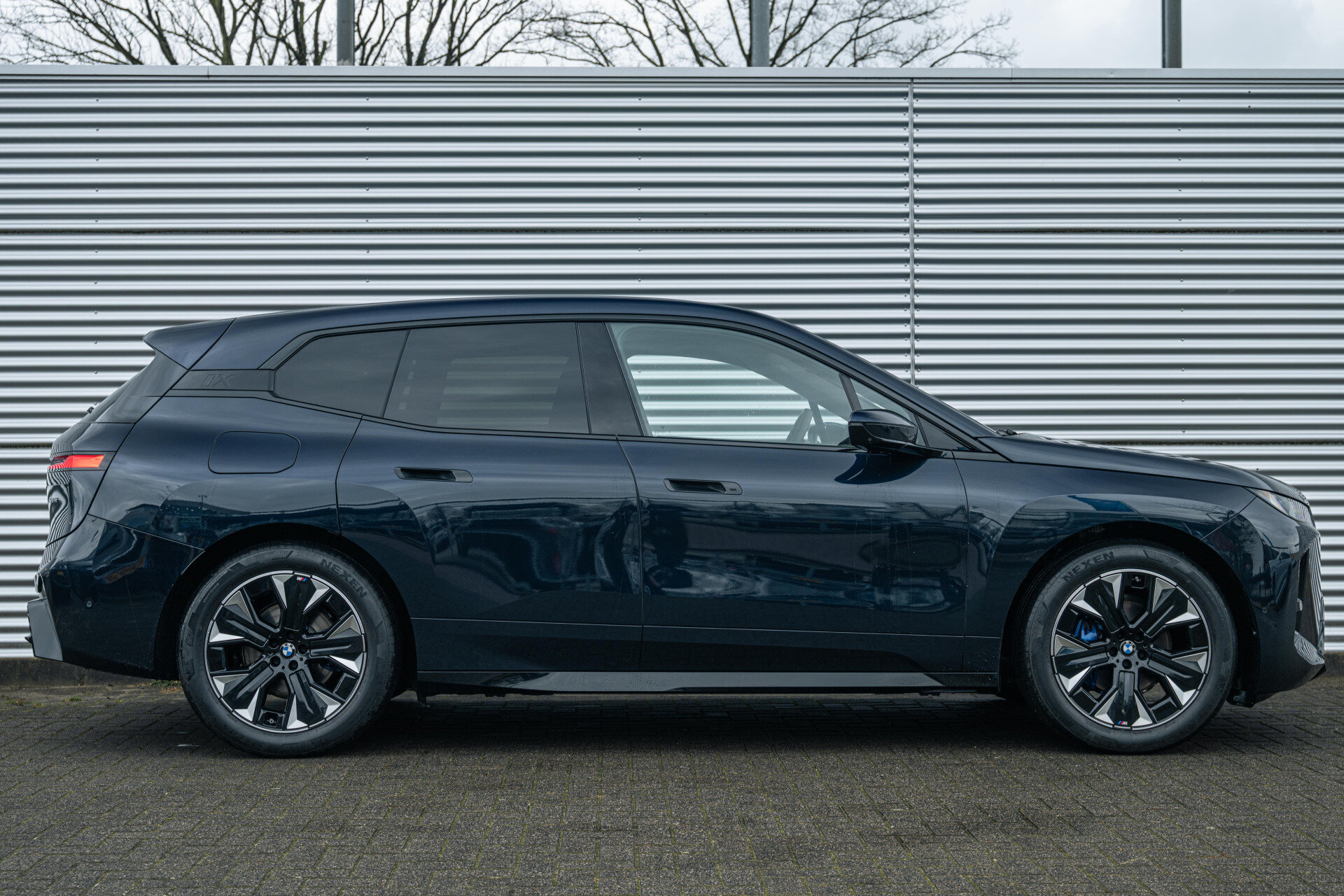 BMW iX xDrive45 M Sport - Afbeelding 3