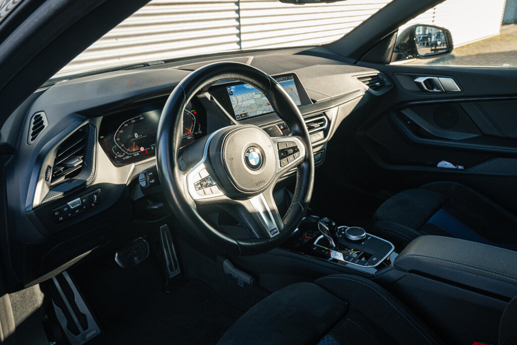 BMW 2 Serie 23