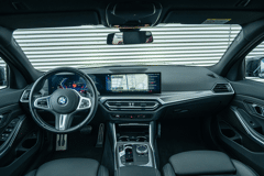 BMW 3 Serie Touring 320i M Sport Automaat - Afbeelding 5