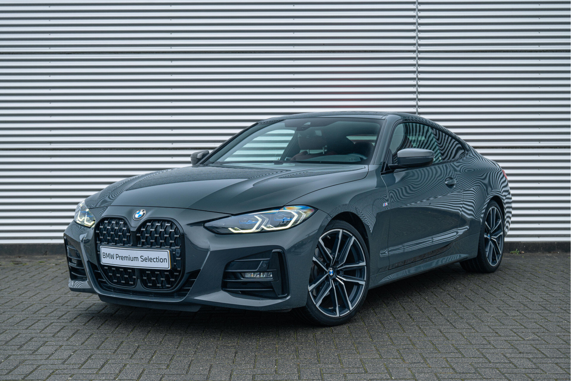 BMW 4 Serie Coupé 420i High Executive M Sport Automaat