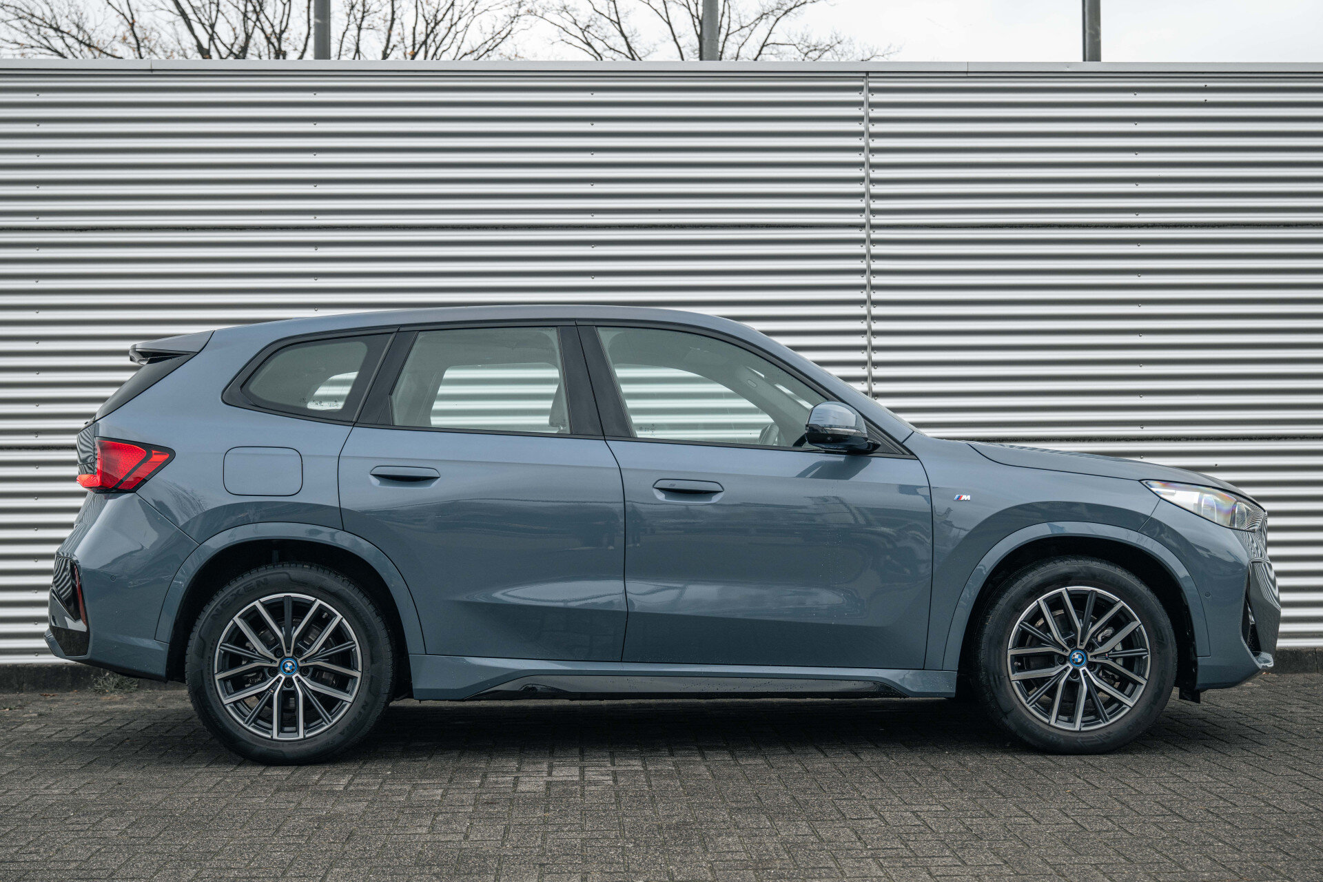 BMW iX1 eDrive20 High Executive M Sport - Afbeelding 3
