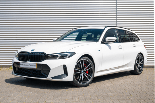BMW 3 Serie Touring 320i M Sport Automaat