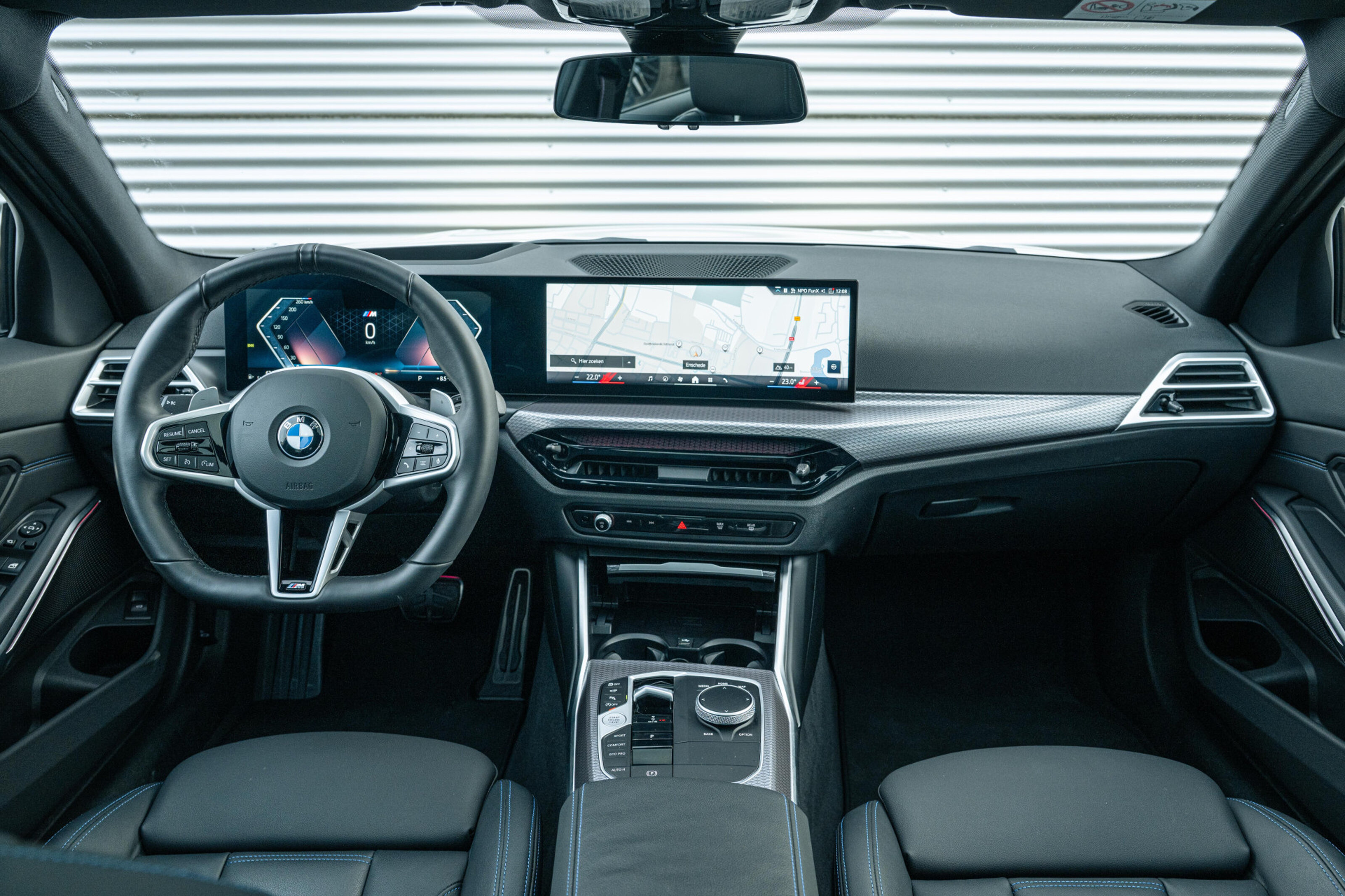 BMW 3 Serie Touring 330i xDrive High Executive M Sport Automaat