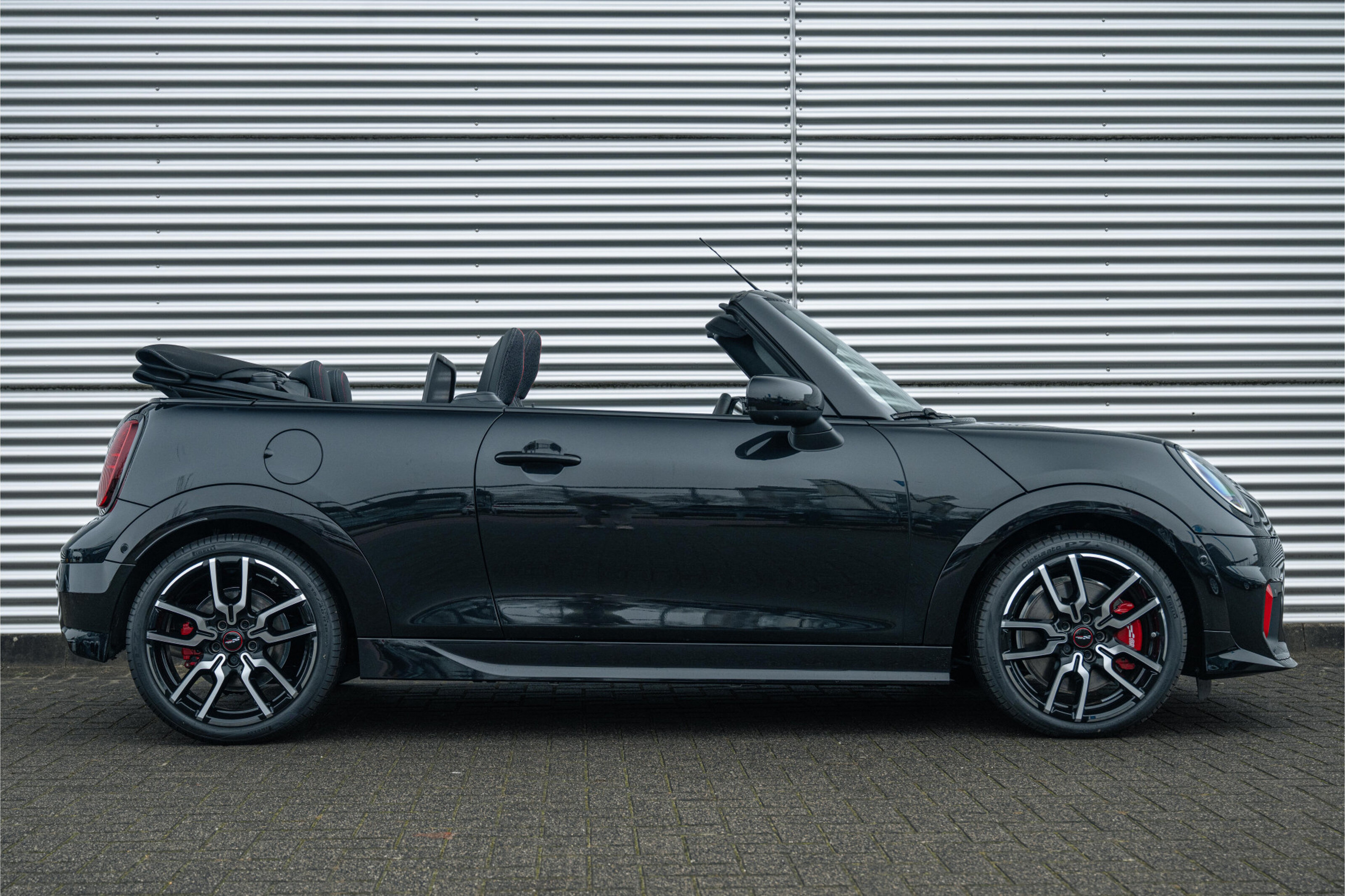 MINI Cooper Cabrio John Works Automaat