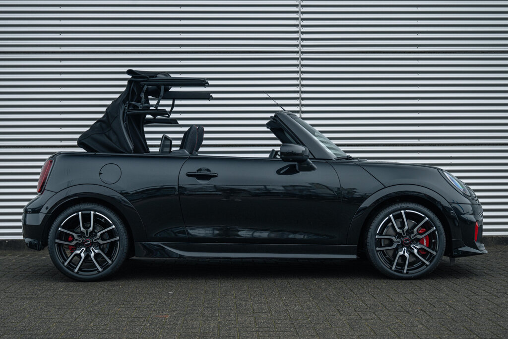 MINI Cooper Cabrio 13