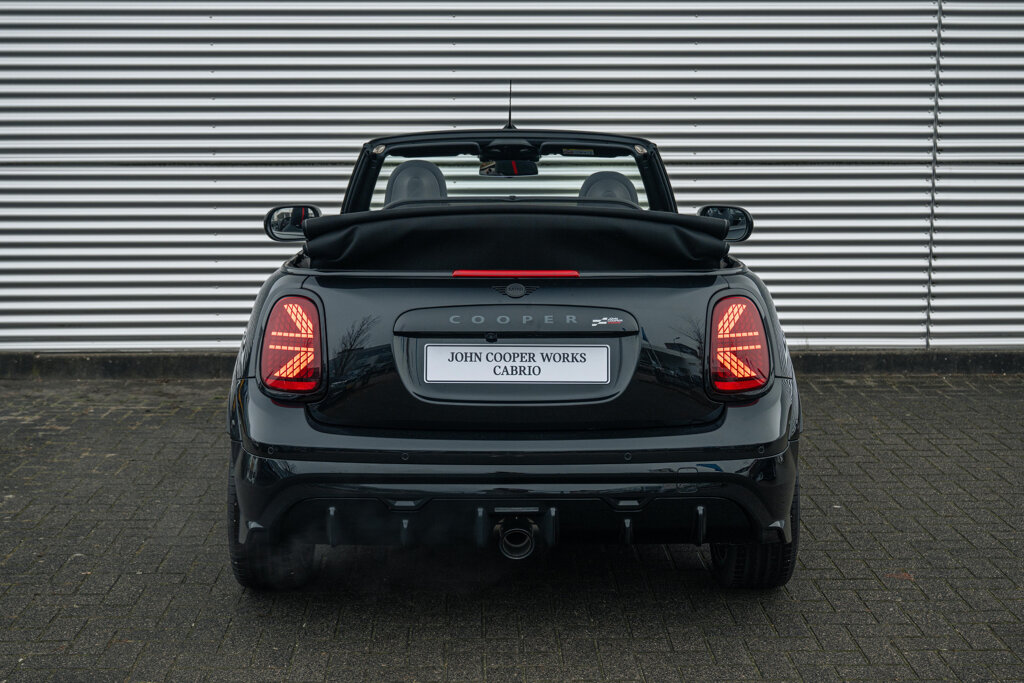 MINI Cooper Cabrio 26