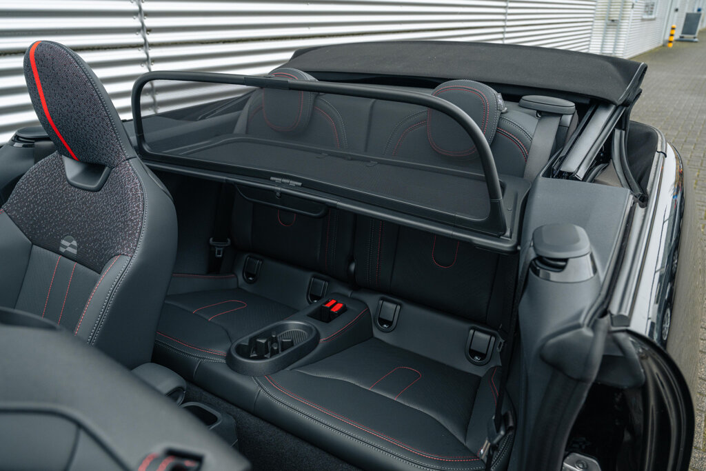 MINI Cooper Cabrio 47