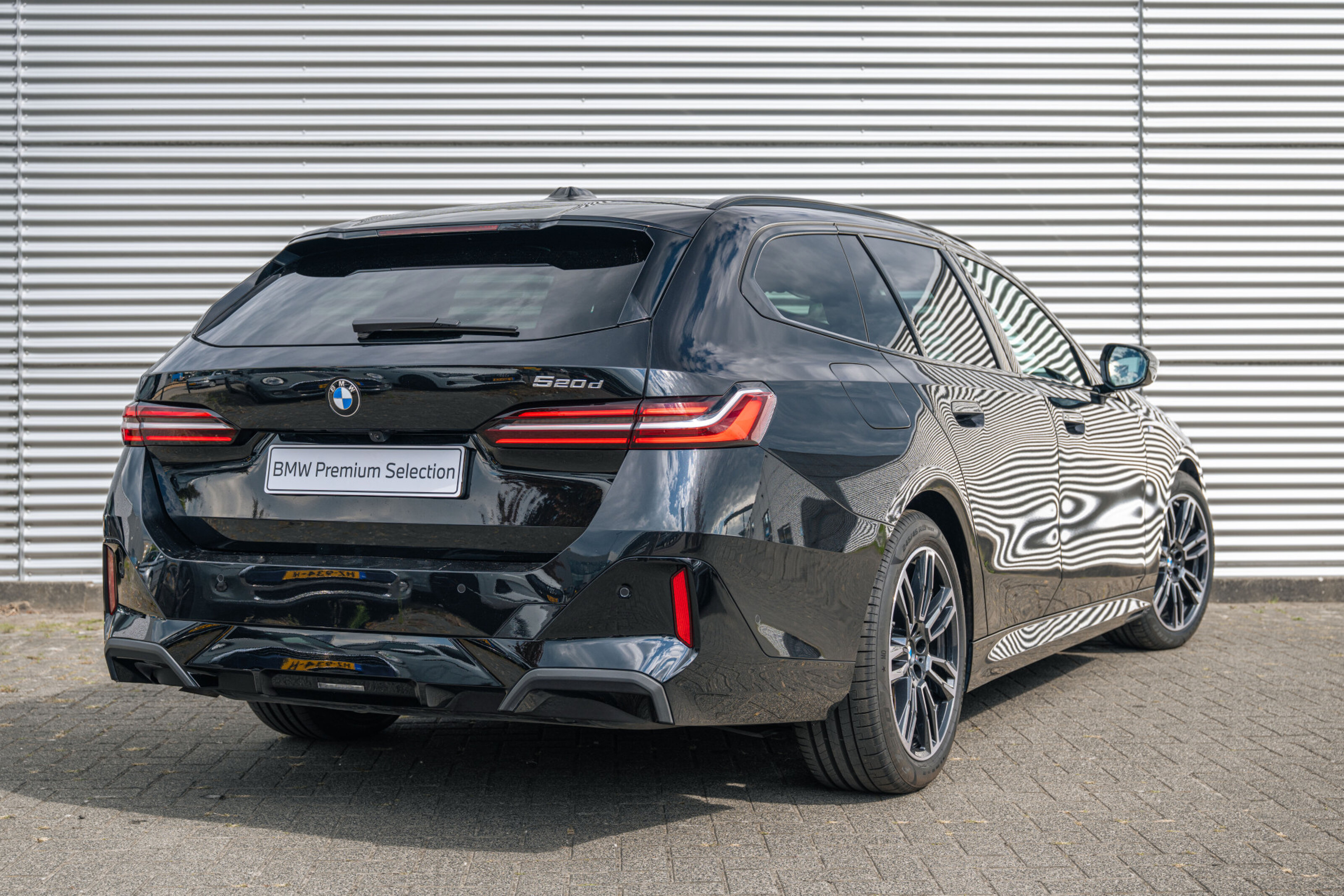 BMW 5 Serie Touring 520d M Sport Automaat