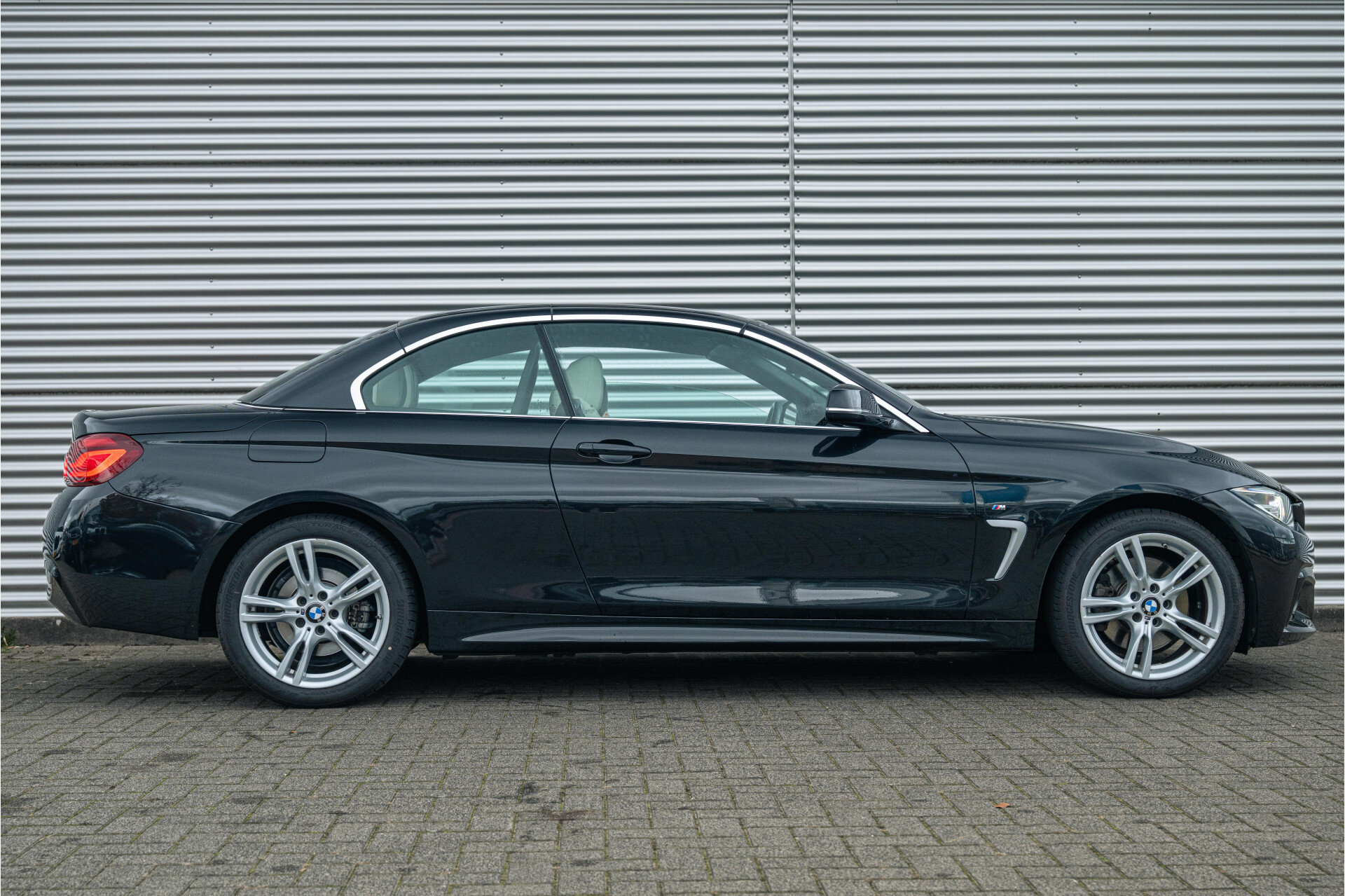 BMW 4 Serie Cabrio 430i xDrive High Executive M Sport Automaat - Afbeelding 4