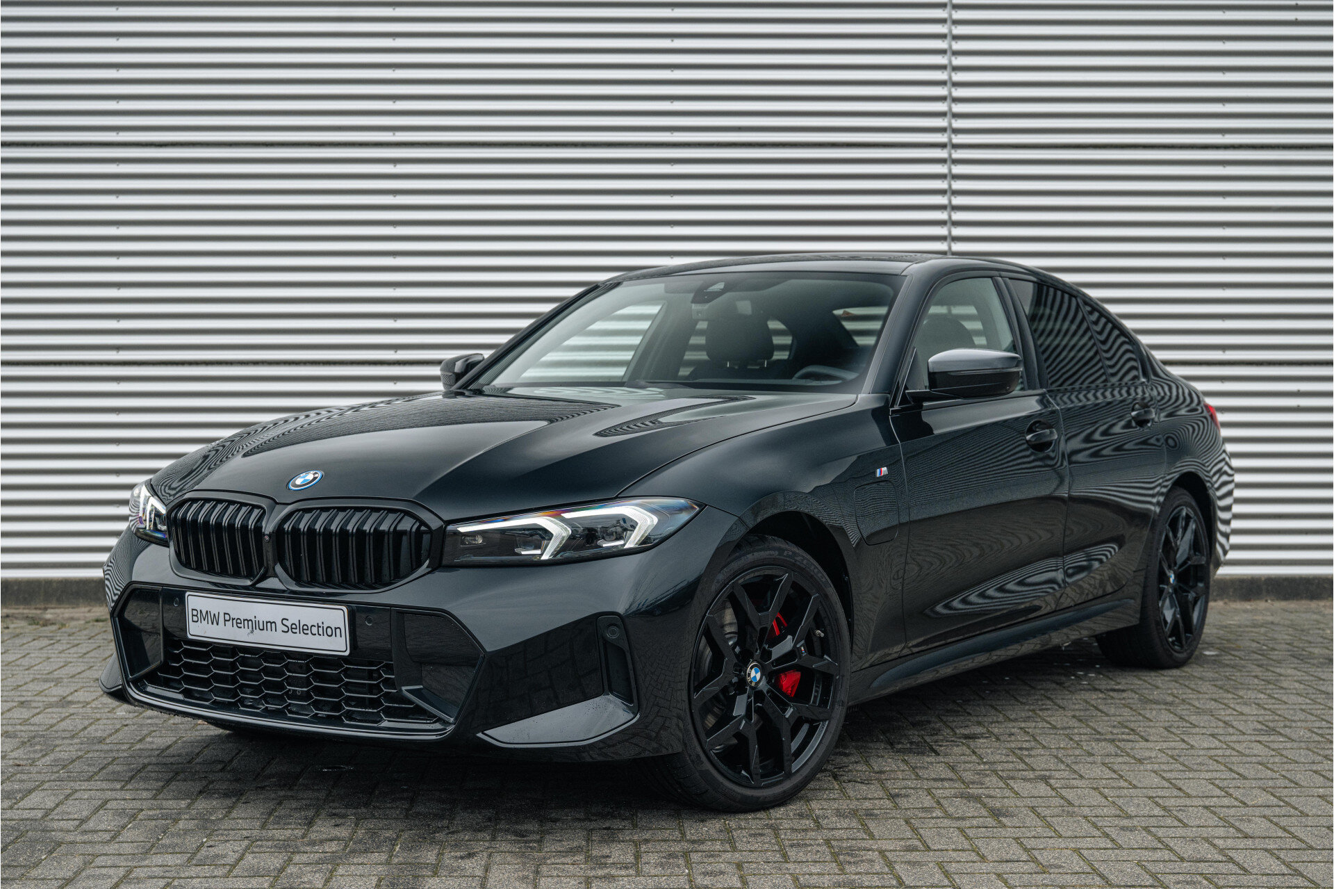 BMW 3 Serie 330e High Executive M Sport Automaat