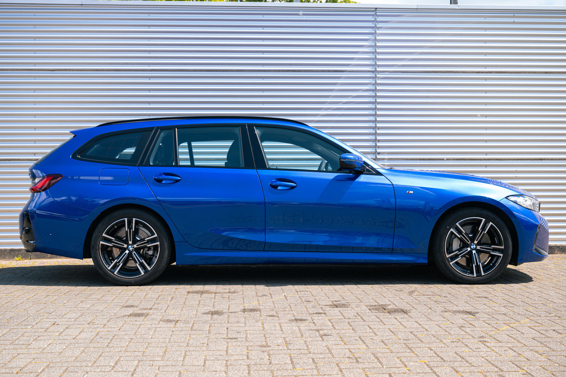 BMW 3 Serie Touring 330i xDrive M Sport Automaat - Afbeelding 3