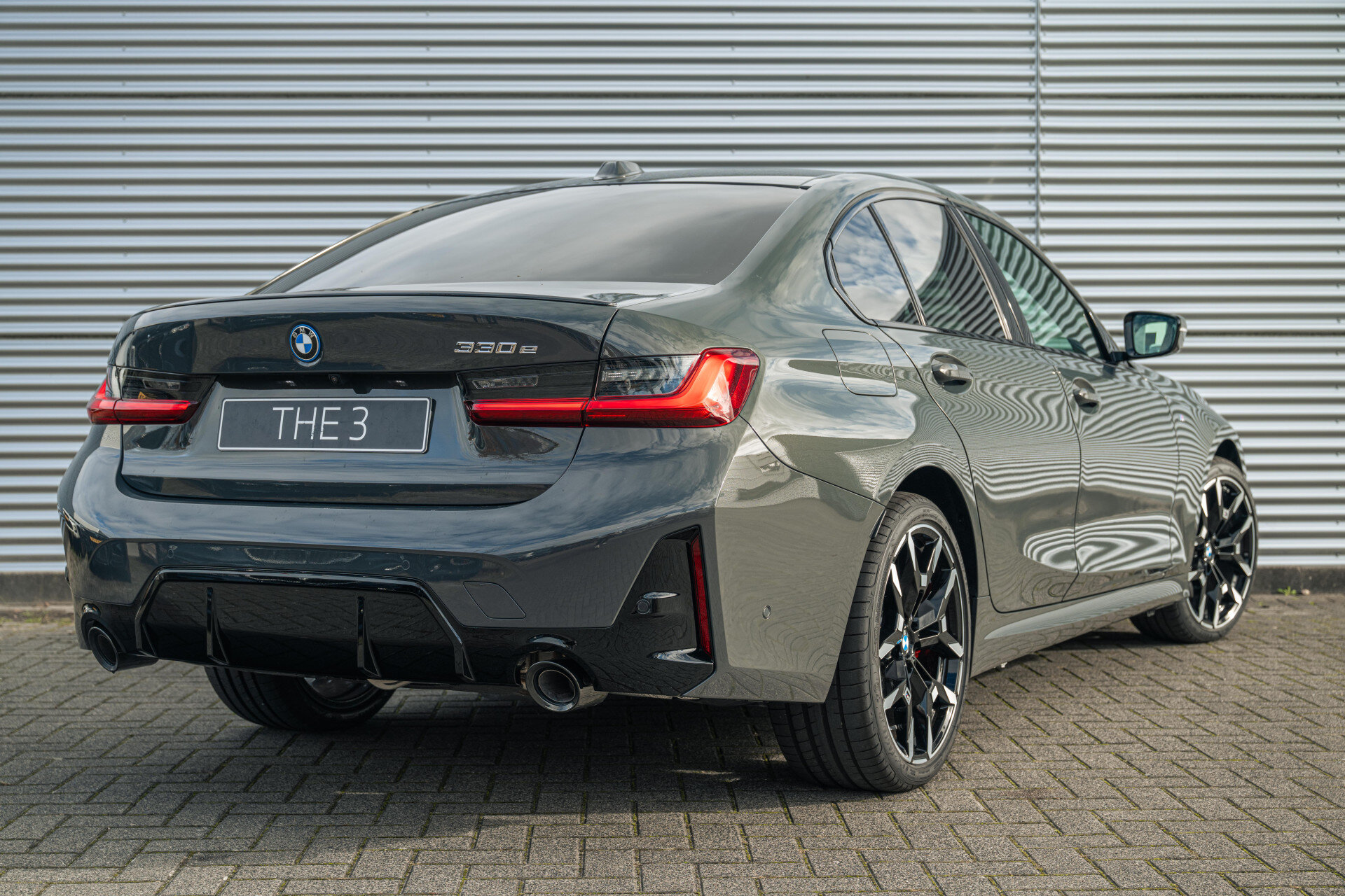 BMW 3 Serie 330e High Executive M Sport Automaat - Afbeelding 2