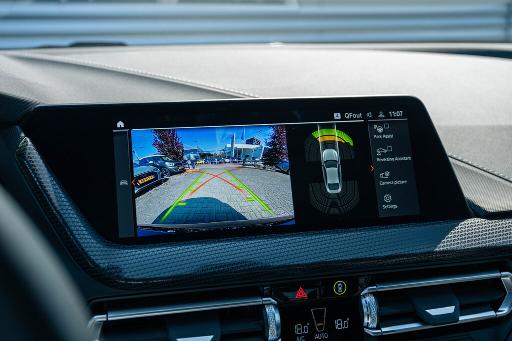 BMW 2 Serie 18