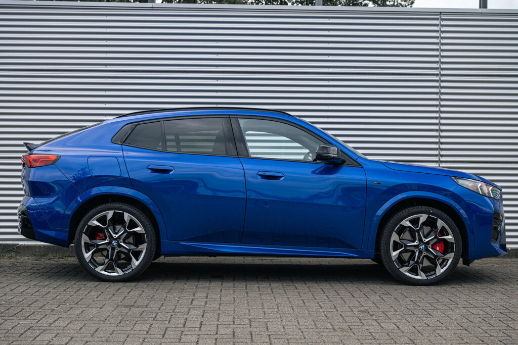 BMW X2 3