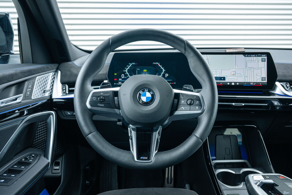 BMW X2 32