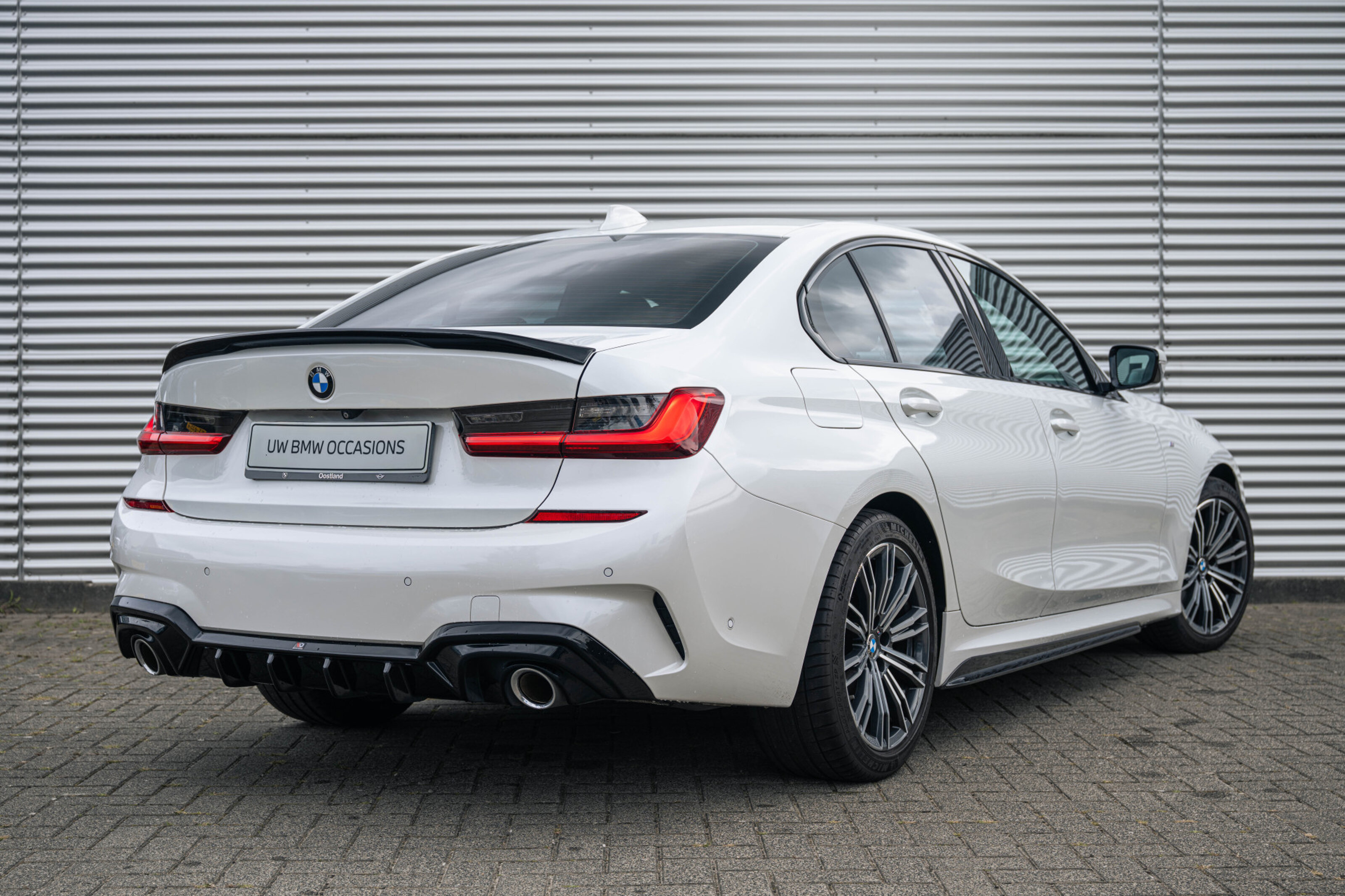 BMW 3 Serie 320i High Executive M Sport Automaat