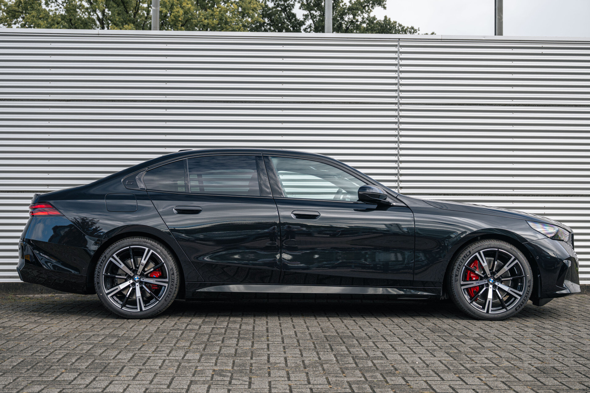 BMW i5 eDrive40 M Sport - Afbeelding 3