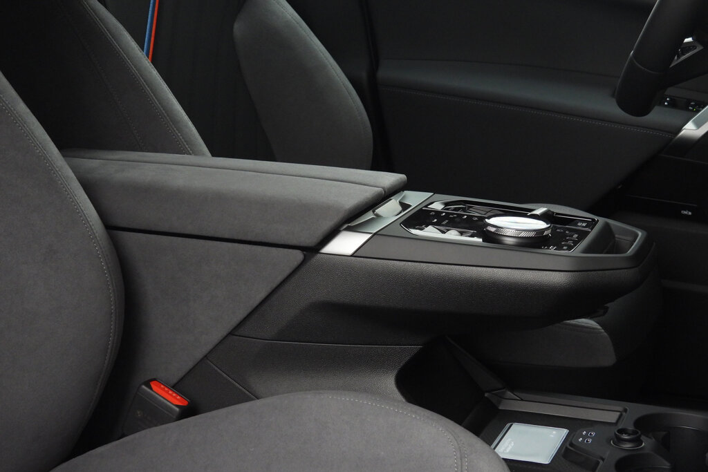 BMW iX 25