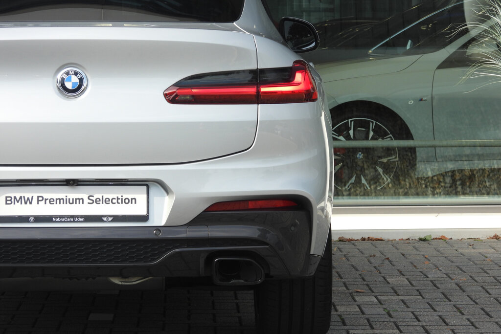 BMW X4 19
