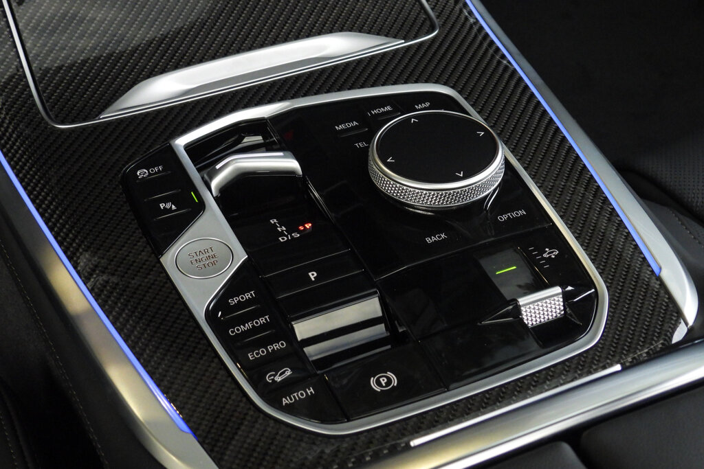 BMW X7 47