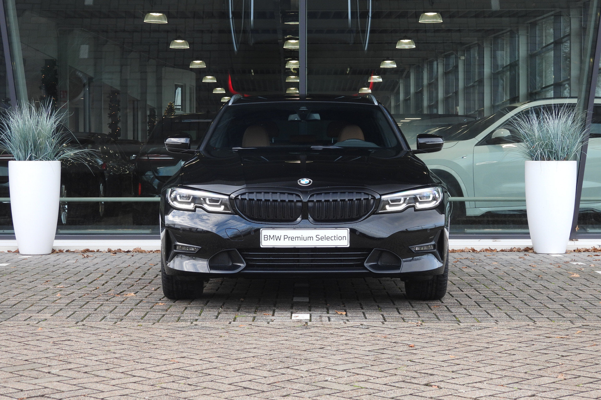 BMW 3 Serie Touring 330e eDrive High Executive Sport Line Automaat - Afbeelding 5