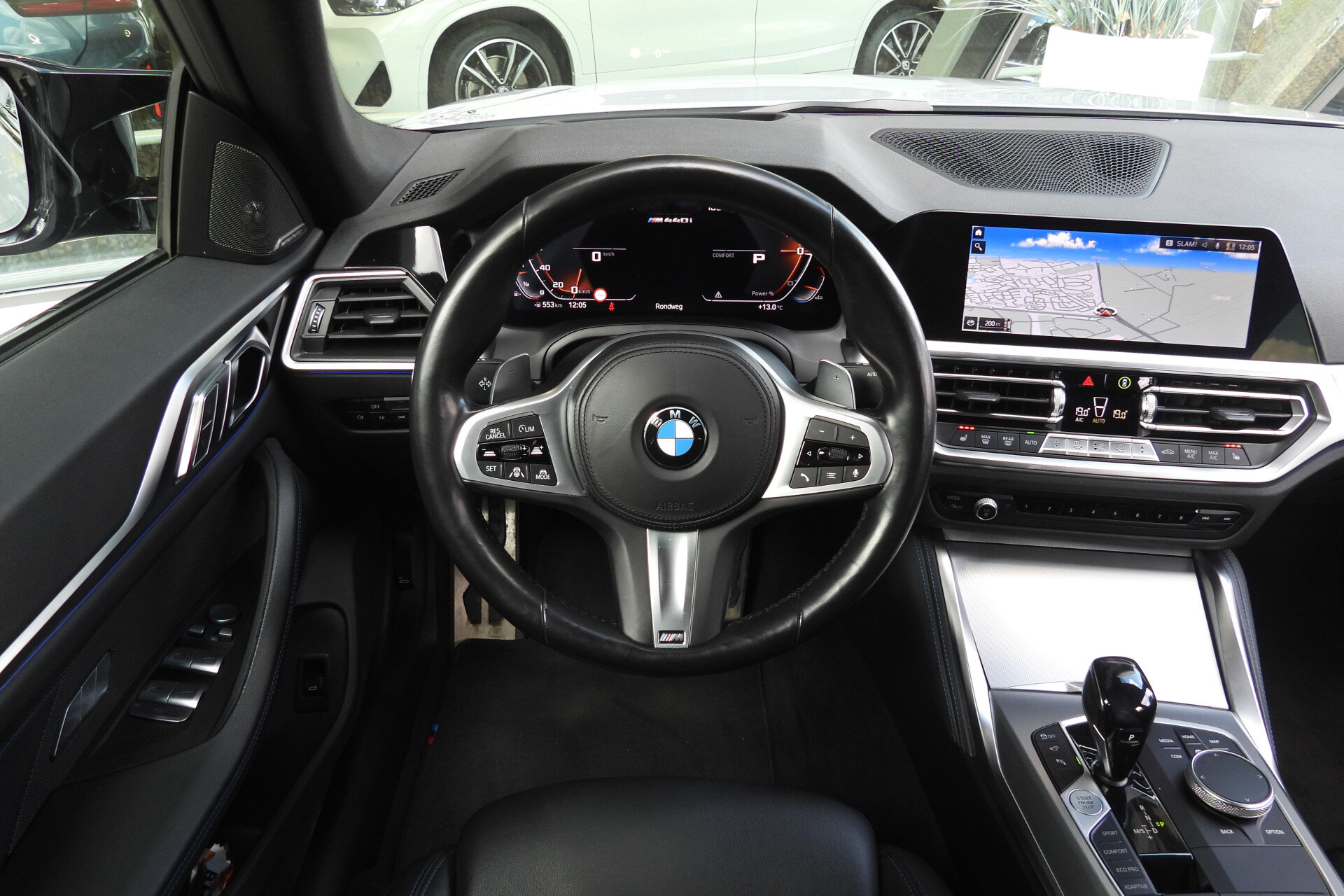 BMW 4 Serie Gran Coupé M440i xDrive High Executive Automaat - Afbeelding 2