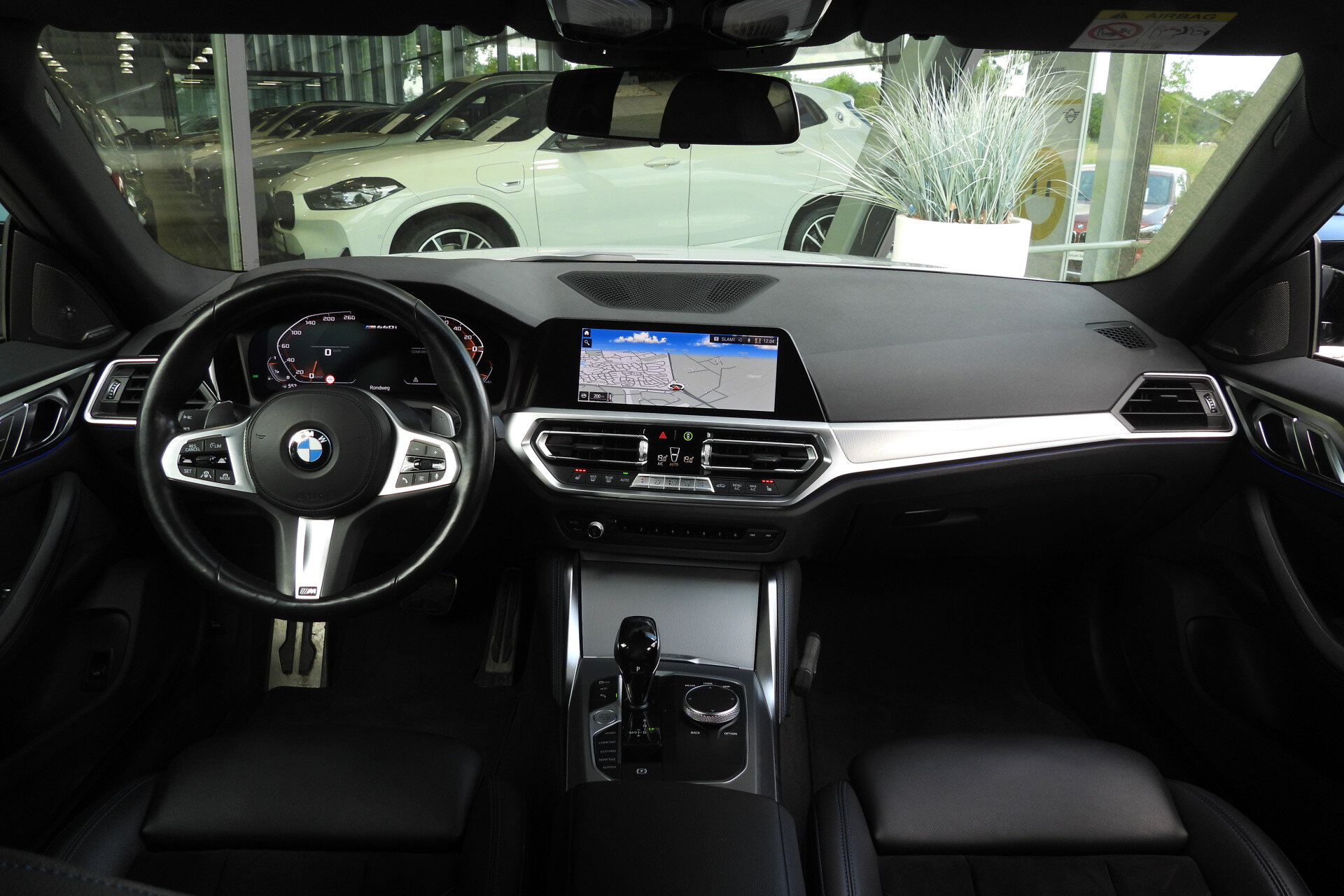 BMW 4 Serie Gran Coupé M440i xDrive High Executive Automaat - Afbeelding 3