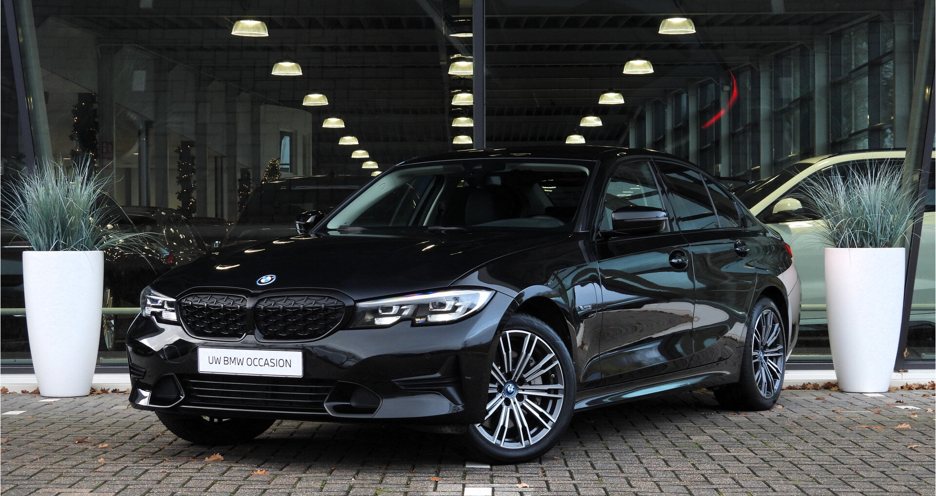 BMW 3 Serie 330e xDrive High Executive Automaat