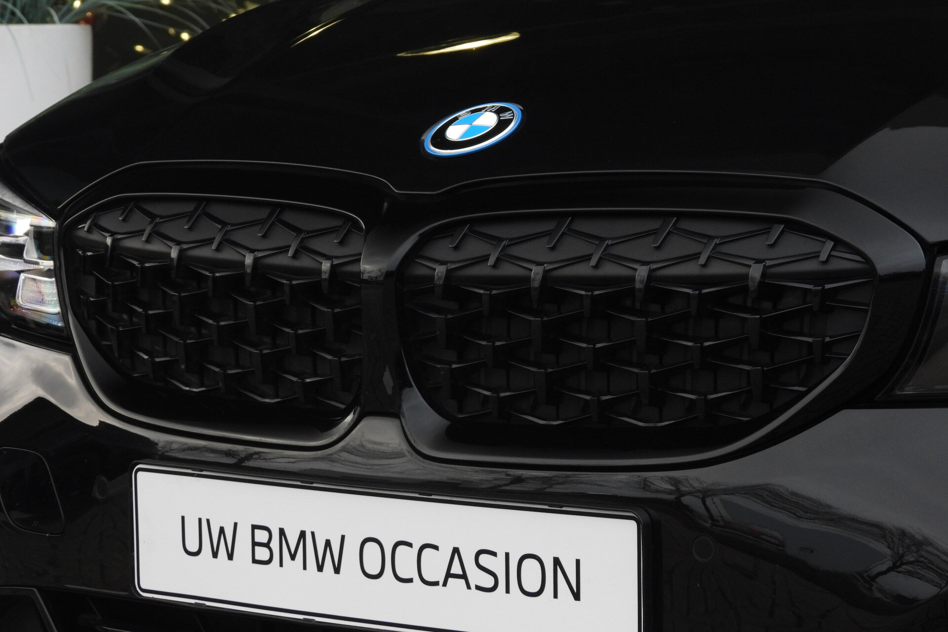 BMW 3 Serie 330e xDrive High Executive Automaat - Afbeelding 4