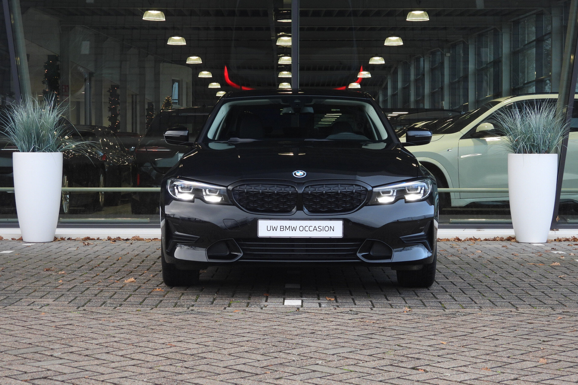 BMW 3 Serie 330e xDrive High Executive Automaat - Afbeelding 5