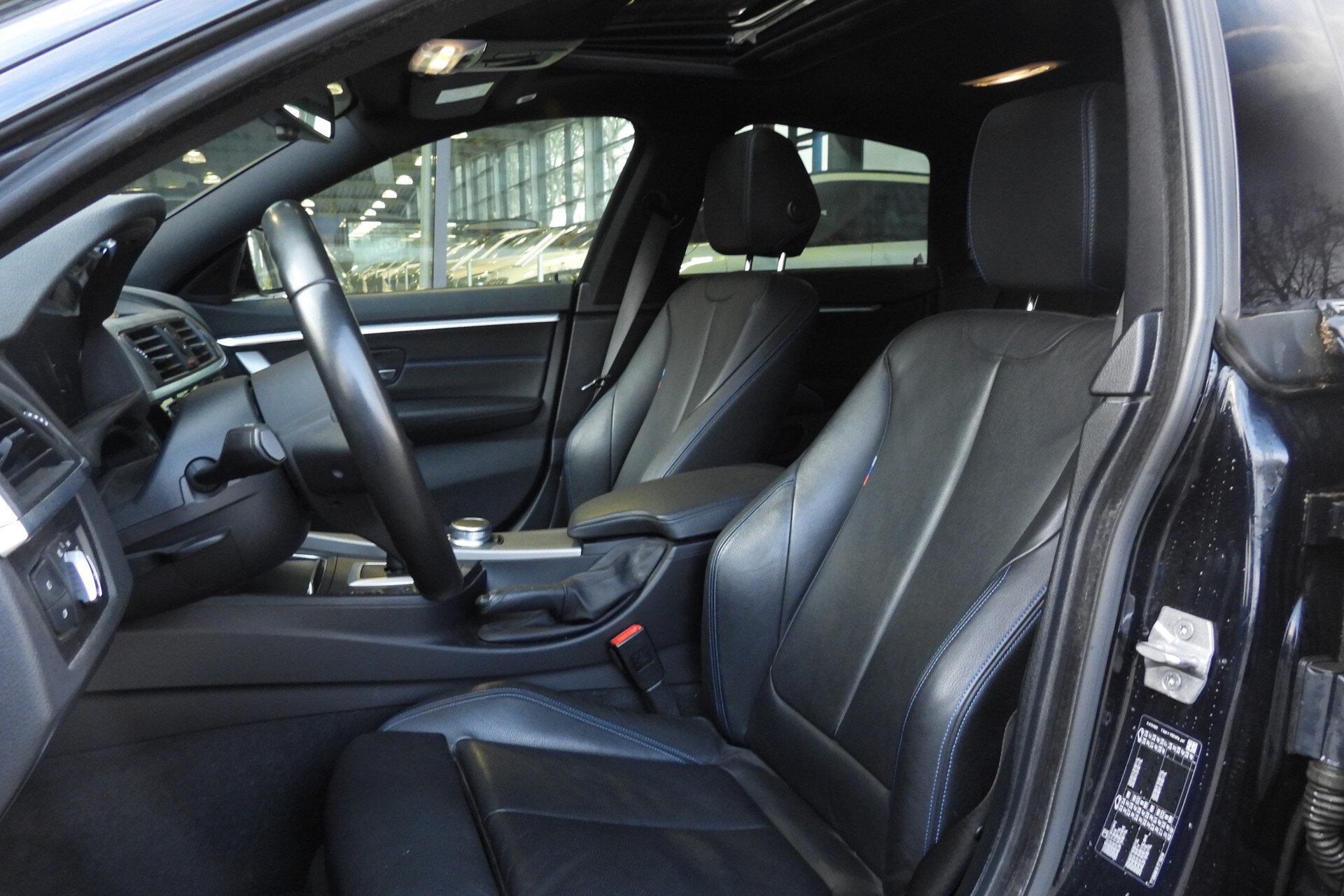 BMW 4 Serie Gran Coupé 418i Executive M Sport Automaat - Afbeelding 4