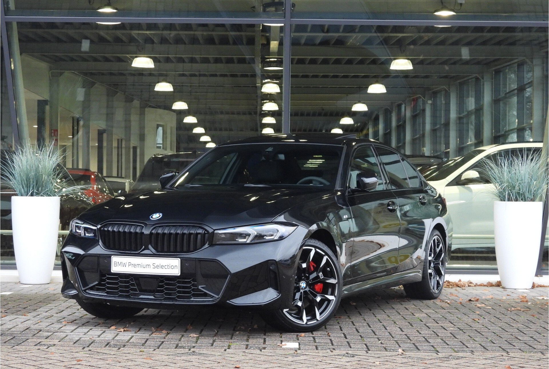 BMW 3 Serie 330e M Sport Automaat