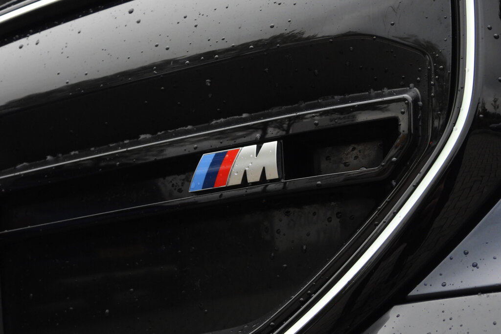 BMW i5 9