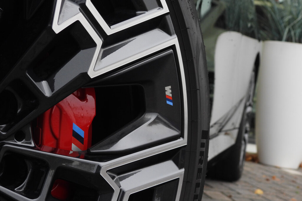 BMW i5 10