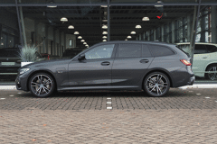 BMW 3 Serie Touring 330e High Executive M Sport Automaat - Afbeelding 5
