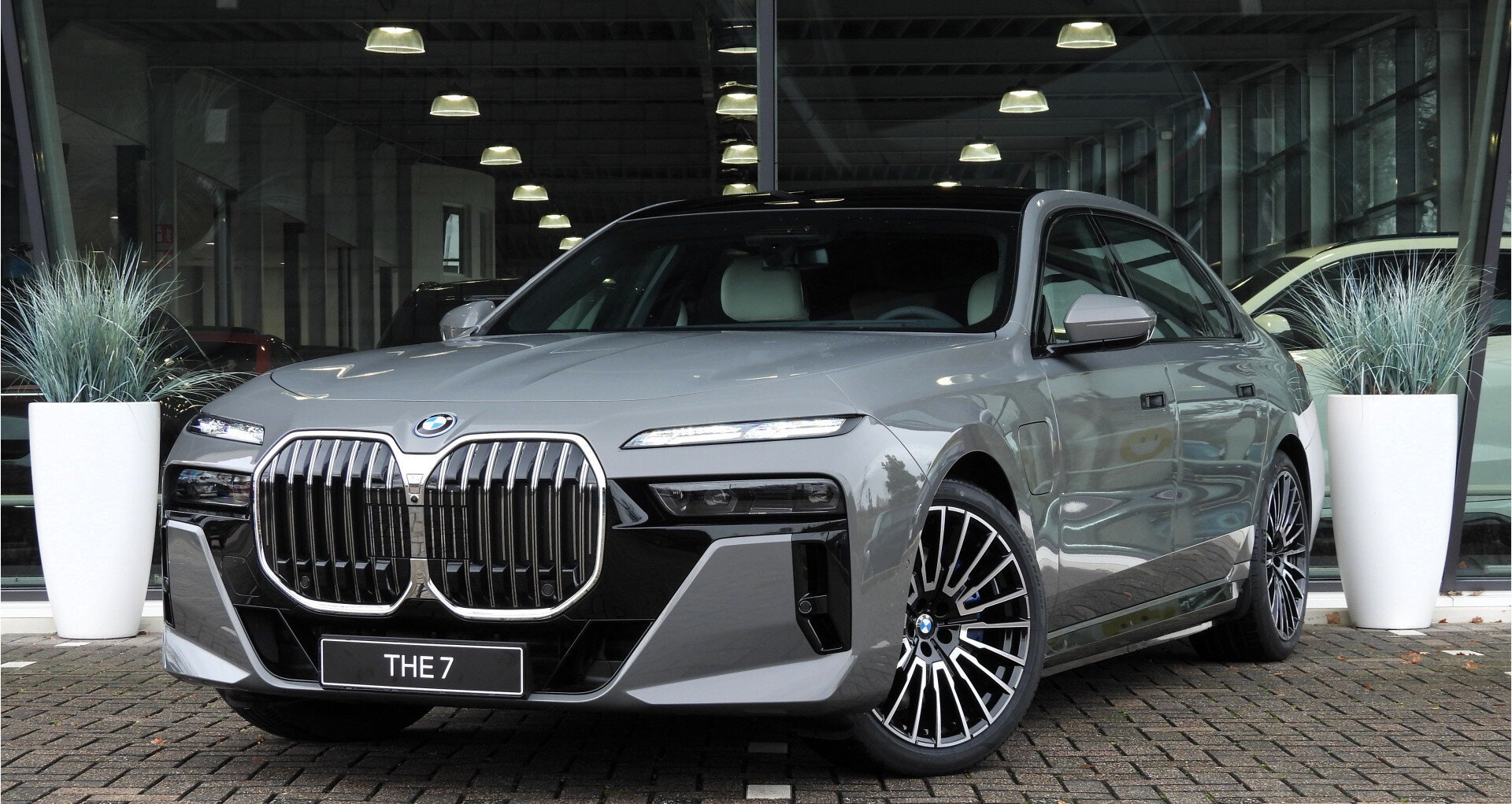 BMW 7 Serie 750e xDrive M Sport Automaat
